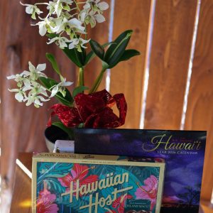 2025 Mele Kalikimaka Box